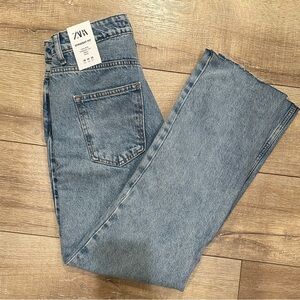 Zara//High rise straight jeans